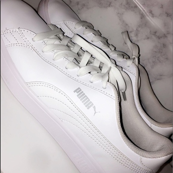 Puma Shoes - all white puma sneakers